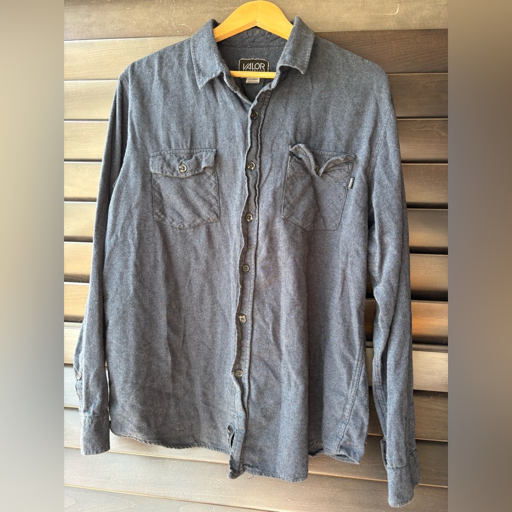 Valor Collective XL Navy Blue 100% Cotton Button Down Long Sleeve